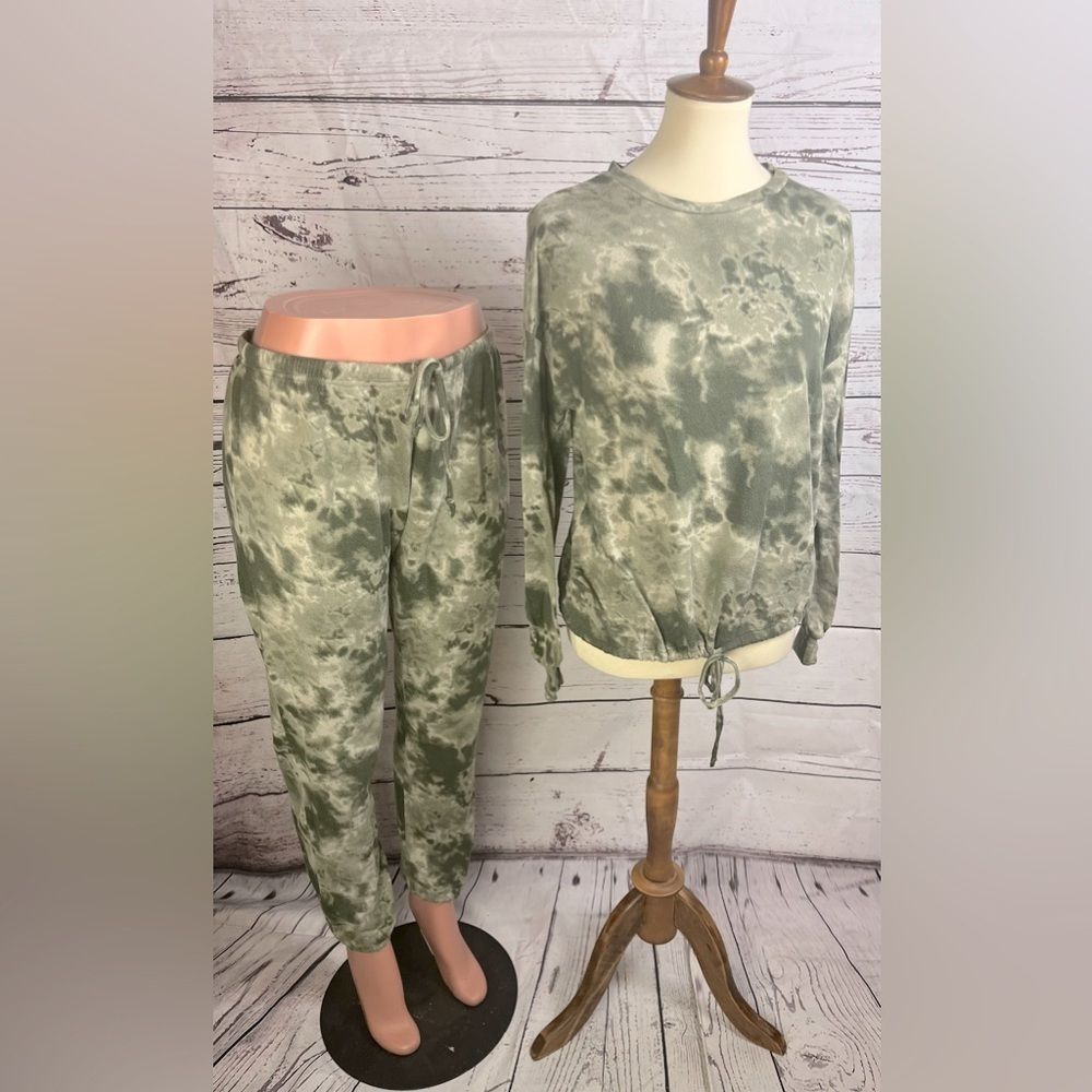 Como Blu Green Tie Dye Pajama Set